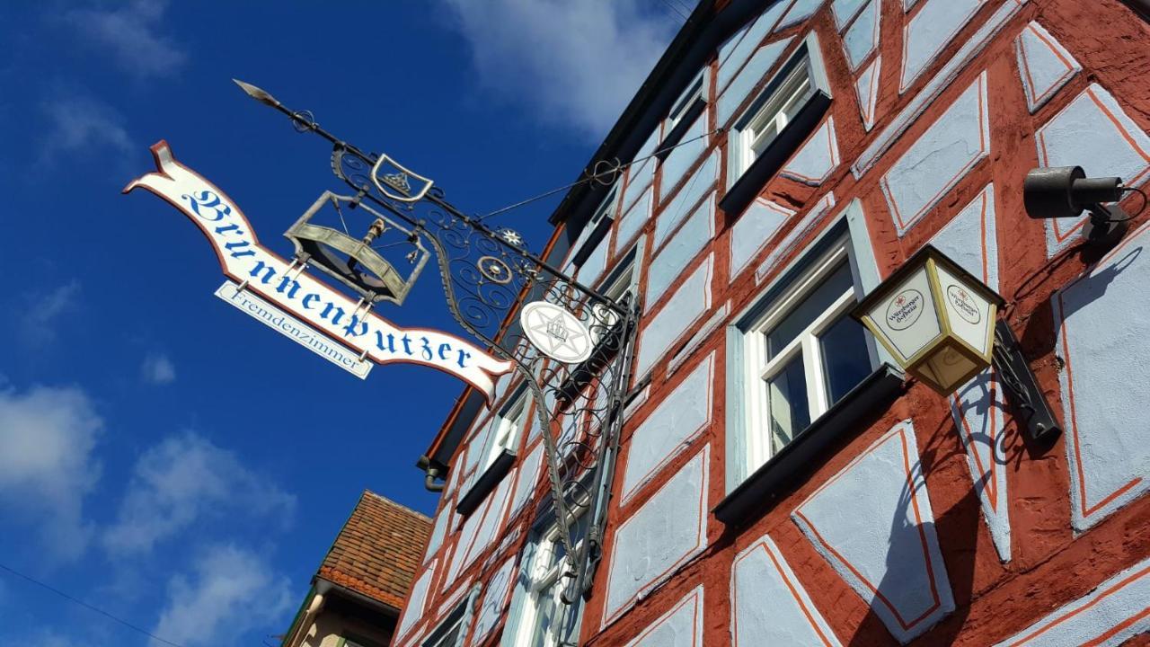 Brunnenputzer Pension Restaurant Kulsheim ภายนอก รูปภาพ